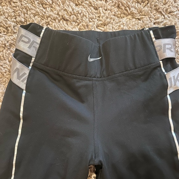 NIKE ATHLETIC PANTS- SIZE SMALL - Picture 2 of 5